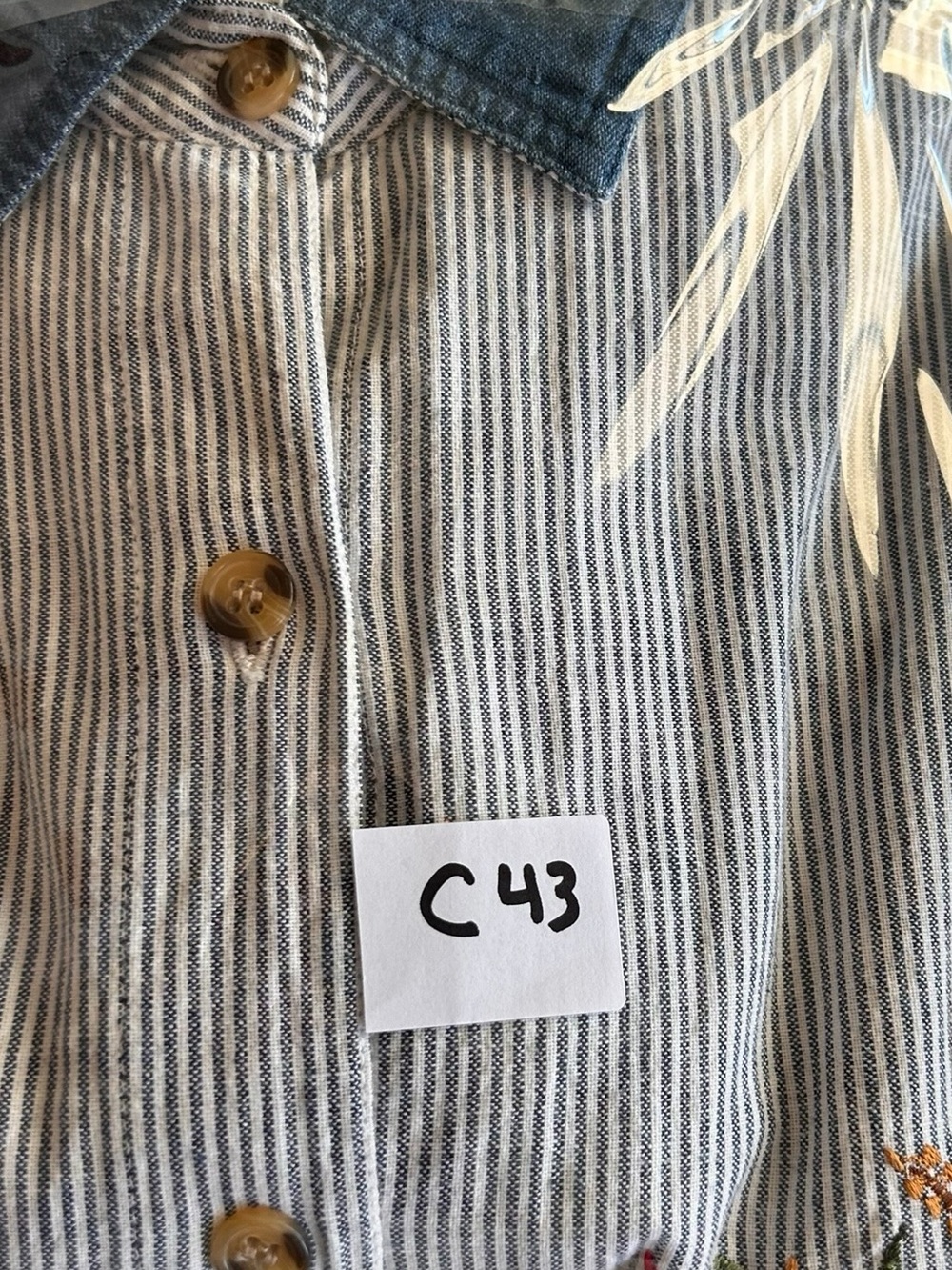 Vintage CottageCore GardenCore Striped Blue Embroidered Button-Up Shirt - Size S - Picture 11 of 11